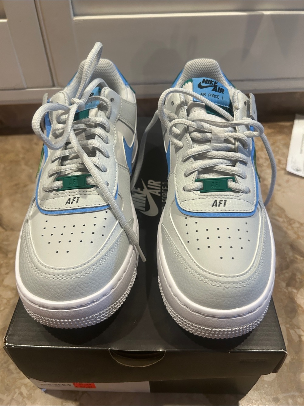 Nike AF1 shadow White Sneakers with Green Swoosh and Blue Accents women’s 8 BNIB - Picture 2 of 8